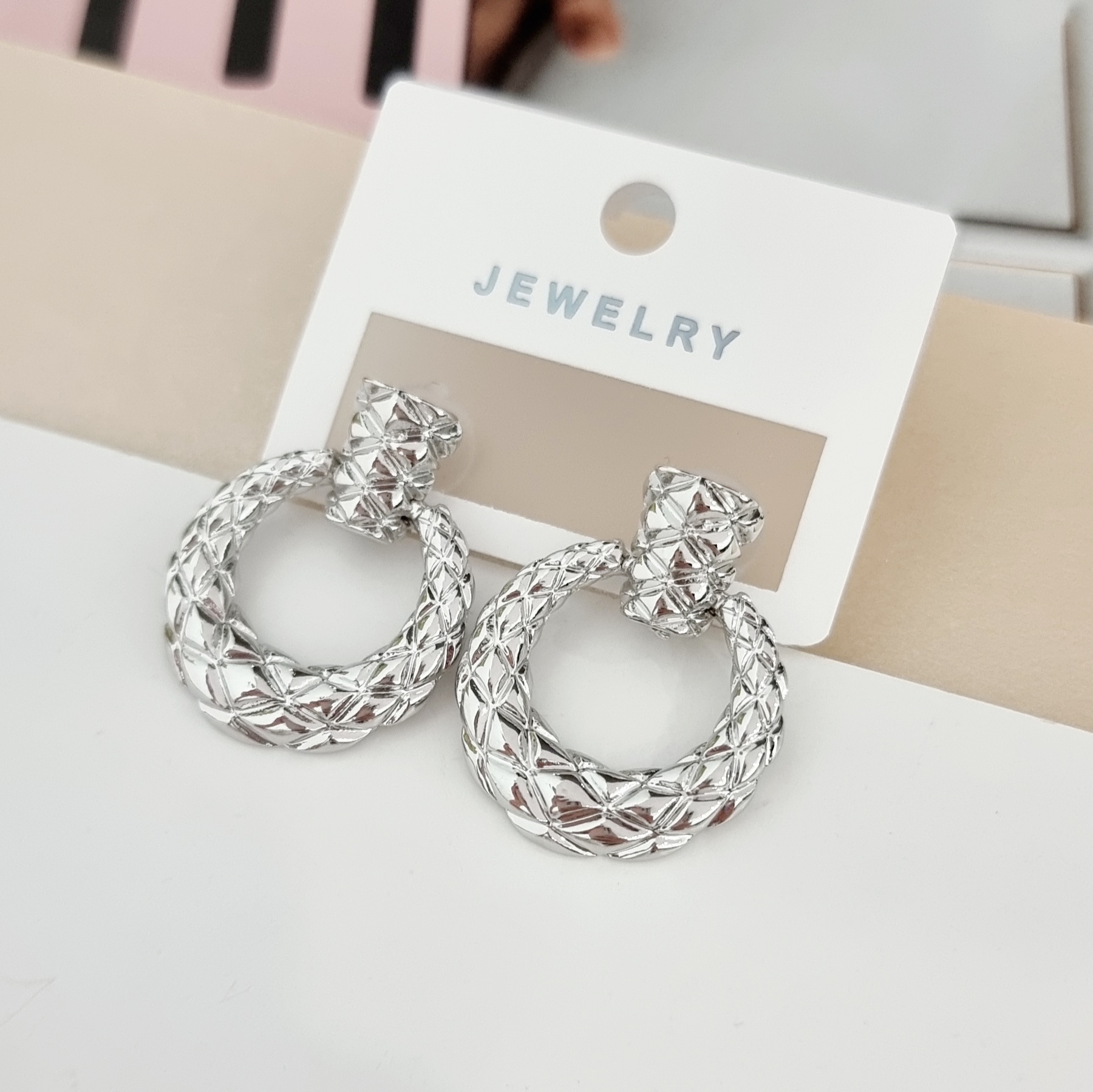 Серьги женские бижутерия на уши, коллекция LALIQ, арт. 003.215